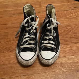 Black Converse